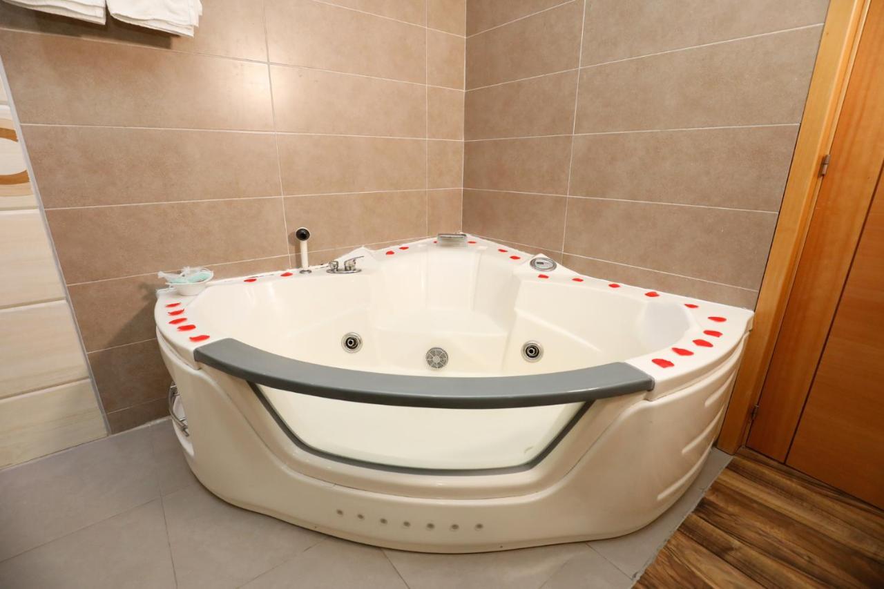 Hostal Conde David Salamanka Zewnętrze zdjęcie